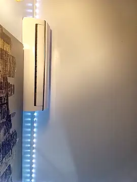 Snapshot of PrettyKittyMia chatting on 10/02/25, 05:53 PrettyKittyMia online show from 10/02/25, 05:53