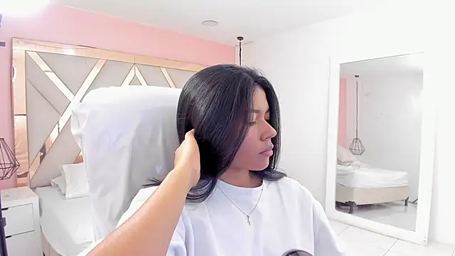 samantaa shy online show from 11/23/25, 02:00