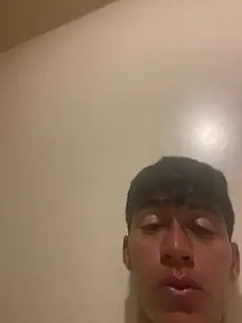 BadboyXXXMZ online show from 05/04/26, 05:58