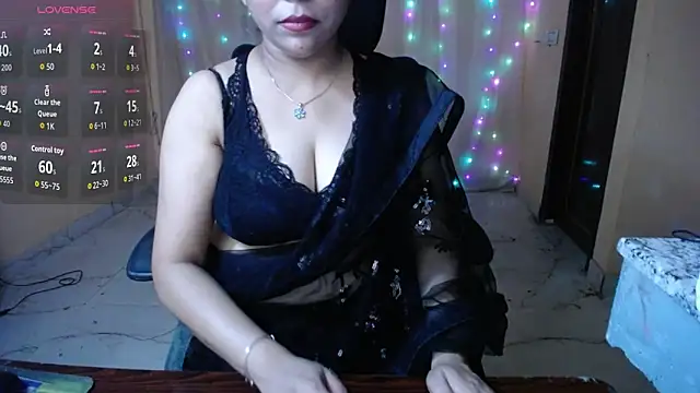 Snapshot of Divvya_ chatting on 06/06/26, 06:34 Divvya online show from 06/06/26, 06:34