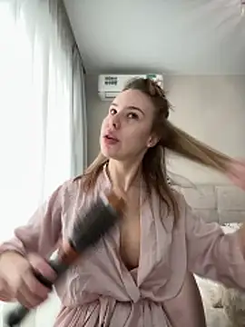 Ashley Roys online show from 03/22/26, 09:23