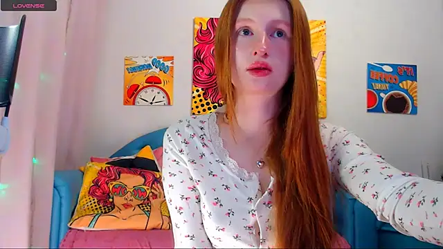 LuxXAngel online show from 12/21/25, 12:07