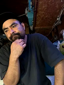 Jonathanfrom420 online show from 10/06/25, 02:14