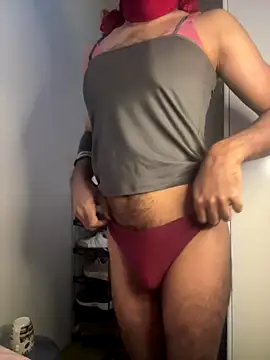 YourSlutBoySl online show from 11/26/25, 05:52