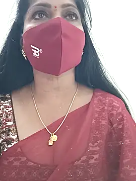 shivani27 online show from 11/25/25, 09:15