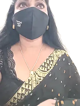 shivani27 online show from 12/21/25, 12:23