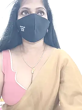 shivani27 online show from 04/05/26, 08:28