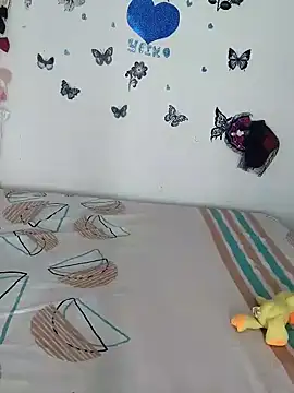 AntonelaMorriz online show from 12/01/25, 07:35