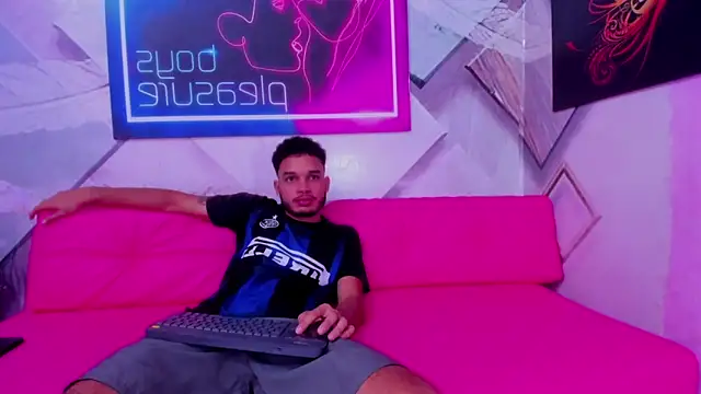 rhabena boysex online show from 03/06/26, 01:35