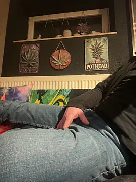 Snapshot of Flash0910 chatting on 02/11/26, 01:54 Flash0910 online show from 02/11/26, 01:54