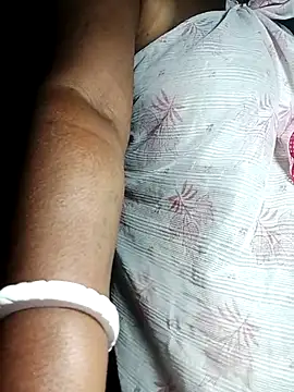 Nude-Priya2 online show from 09/28/25, 10:31