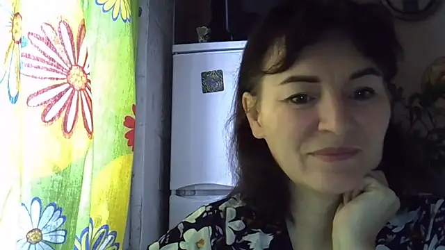 Krystal 82 online show from 11/25/25, 09:20