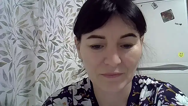 Krystal 82 online show from 12/02/25, 05:30