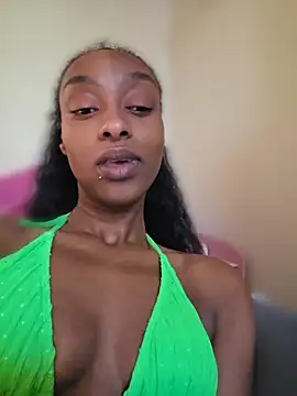Hazel Dollxx online show from 05/27/26, 06:10