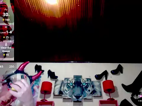 blondehot5v online show from 09/24/25, 12:08