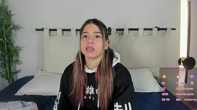 Rachell criss online show from 02/07/26, 04:27