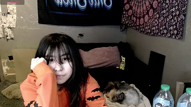 London Ray online show from 10/11/25, 07:51