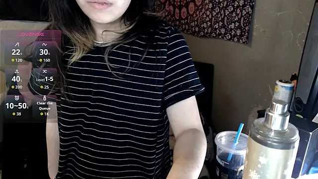 London Ray online show from 11/08/25, 07:19