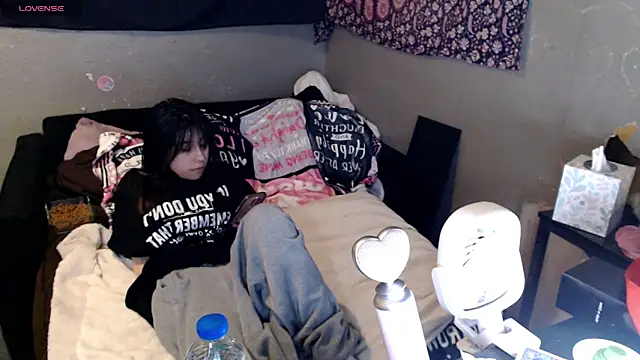 London Ray online show from 02/02/26, 06:45