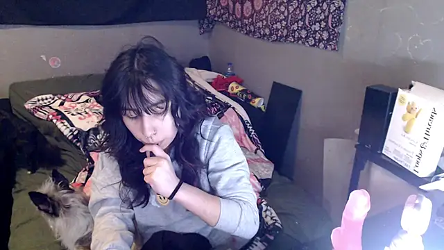 London Ray online show from 02/21/26, 08:10