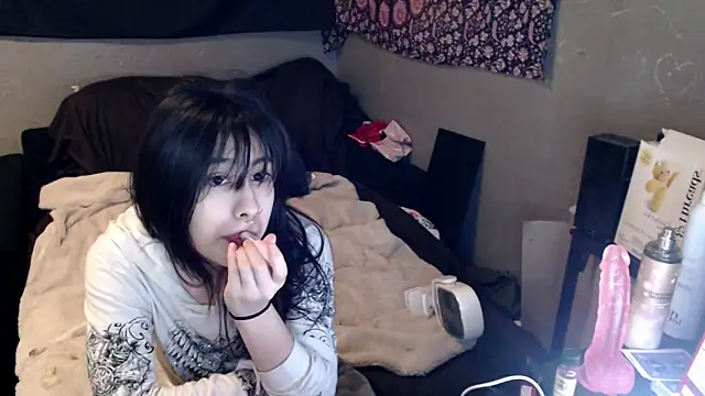 London Ray online show from 02/24/26, 09:46