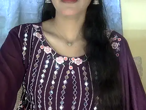 Snapshot of zara_Khan0 chatting on 09/14/25, 02:44 zara Khan0 online show from 09/14/25, 02:44