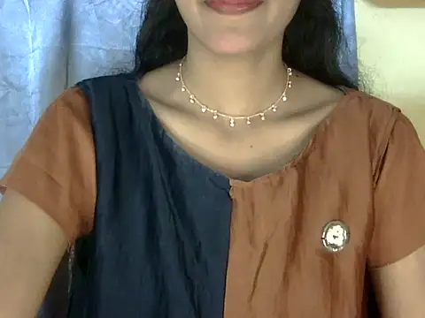 Snapshot of zara_Khan0 chatting on 09/18/25, 03:03 zara Khan0 online show from 09/18/25, 03:03