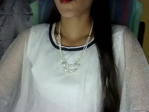 Snapshot of zara_Khan0 chatting on 10/15/25, 01:55 zara Khan0 online show from 10/15/25, 01:55