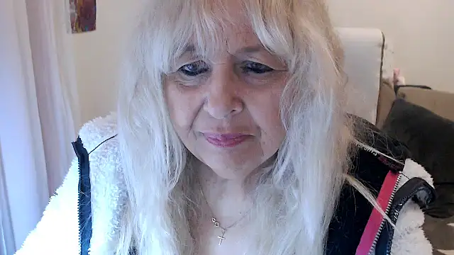 SusiLifeXXX online show from 10/14/25, 06:31