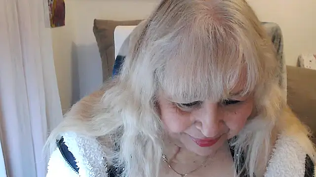 SusiLifeXXX online show from 11/08/25, 11:25