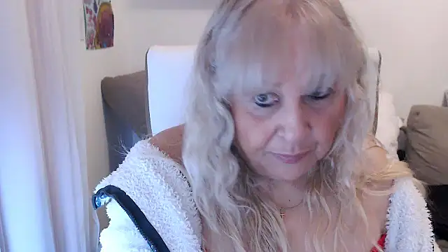 SusiLifeXXX online show from 11/27/25, 09:28