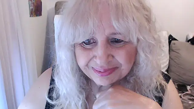 SusiLifeXXX online show from 12/14/25, 08:35