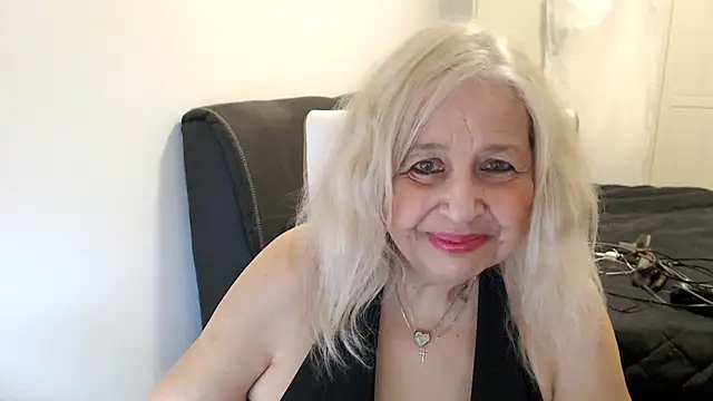 SusiLifeXXX online show from 03/16/26, 08:24