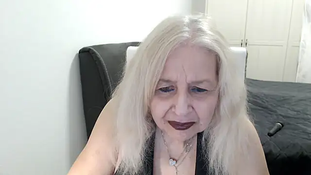 SusiLifeXXX online show from 03/19/26, 09:19