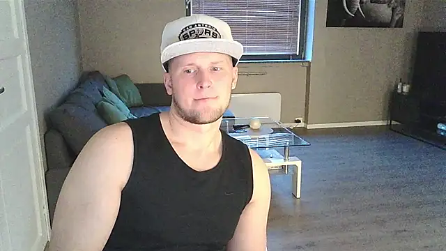 Dartanjanas13 online show from 09/18/25, 05:15