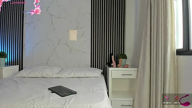 JackAndRosse  online show from 11/12/25, 01:55