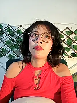 dolliette24 online show from 04/05/26, 11:24