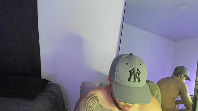 ThiagoLugo online show from 12/20/25, 06:42