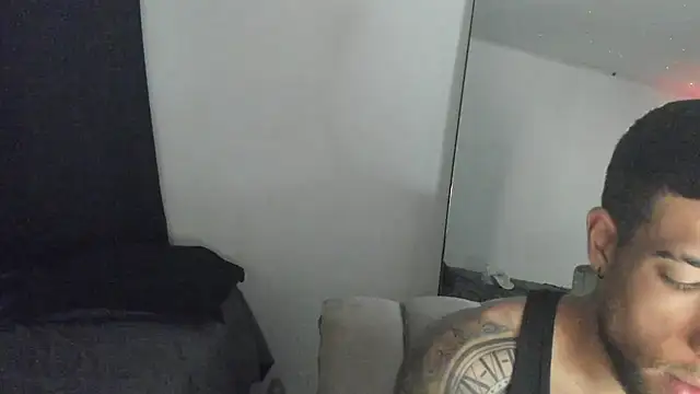 ThiagoLugo online show from 03/25/26, 03:45