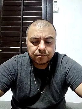 Snapshot of romiroom chatting on 07/31/26, 03:39 romiroom online show from 07/31/26, 03:39