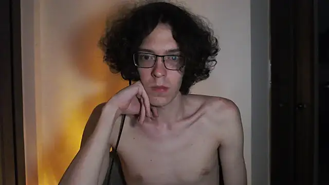 LovesomeCookie online show from 04/24/26, 06:21