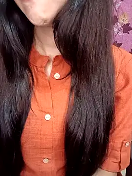 Queen Pooja7 online show from 09/12/25, 06:19