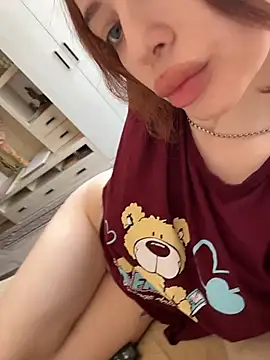 Hannah xBaby online show from 04/05/26, 08:33