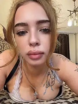Hannah xBaby online show from 06/23/26, 01:09