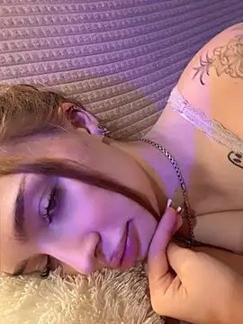 Hannah xBaby online show from 07/05/26, 12:56