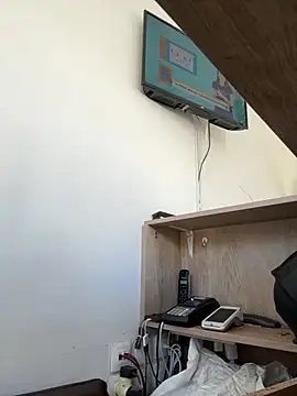 Snapshot of Mrdim26 chatting on 11/11/25, 12:49 Mrdim26 online show from 11/11/25, 12:49