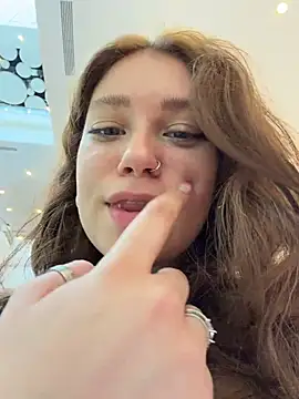 Snapshot of lucy-joy chatting on 07/23/26, 12:14 lucy-joy online show from 07/23/26, 12:14