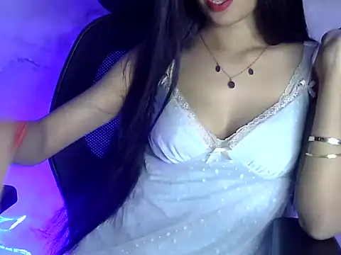 Snapshot of Shizuka_11 chatting on 10/23/25, 07:23 Shizuka 11 online show from 10/23/25, 07:23