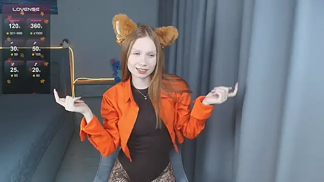 FoxyMira online show from 11/25/25, 01:11