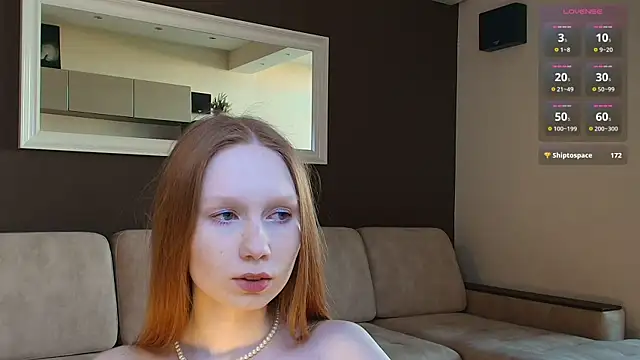 Snapshot of FoxyMira chatting on 05/30/26, 03:42 FoxyMira online show from 05/30/26, 03:42